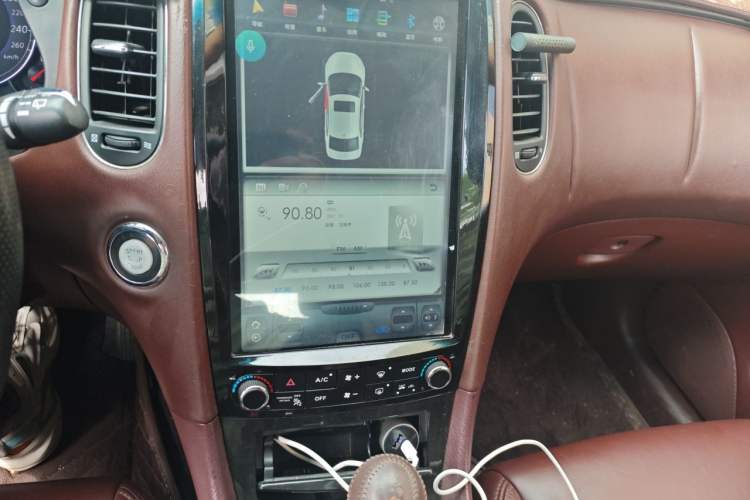 Used Infiniti EX 2009 EX35 Fashion Edition Audio And AC Panel