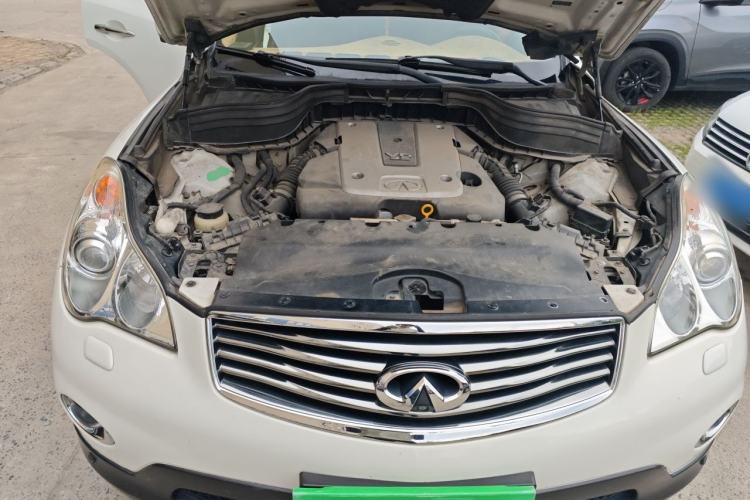 Used Infiniti EX 2009 EX35 Fashion Edition Engine Bay