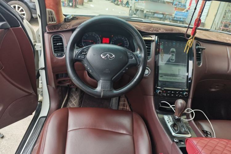 Used Infiniti EX 2009 EX35 Fashion Edition Steering Wheel