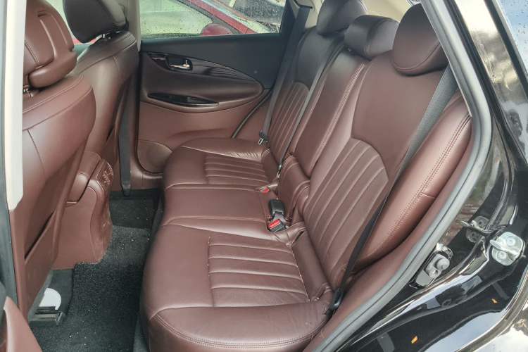 Used Infiniti EX 2010 EX25 Luxury Edition Left Rear Seat