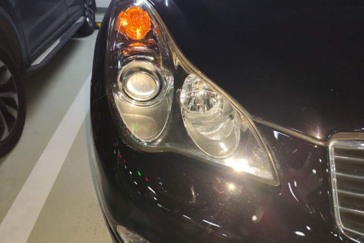 Used Infiniti EX 2010 EX25 Luxury Edition Right Front Headlight
