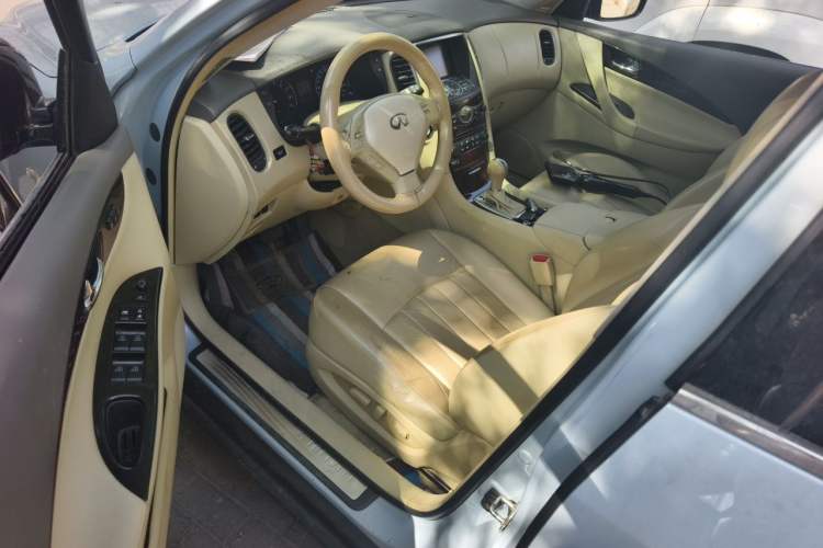 Used Infiniti EX 2010 EX25 Luxury Edition Driver Seat