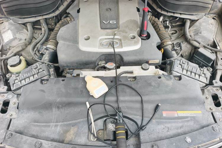 Used Infiniti EX 2010 EX25 Luxury Edition Engine Bay