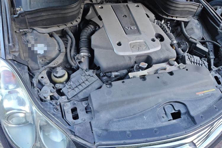 Used Infiniti EX 2010 EX25 Elegant Edition Engine Bay
