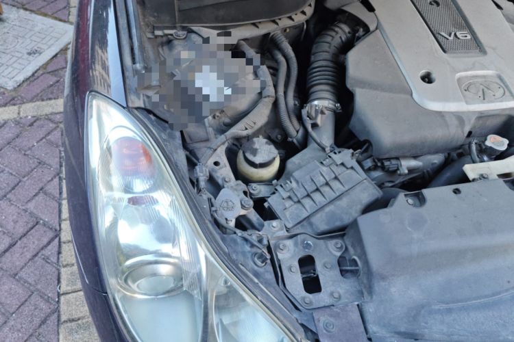 Used Infiniti EX 2010 EX25 Elegant Edition Engine Bay Right