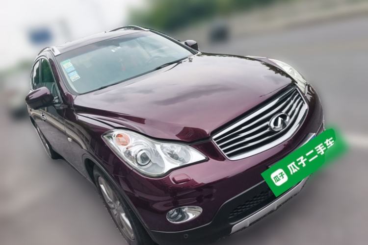 Used Infiniti EX 2010 EX25 Luxury Edition Front Right 45 Deg