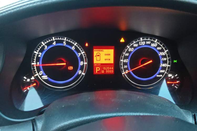 Used Infiniti EX 2010 EX25 Elegant Edition Instrument Cluster
