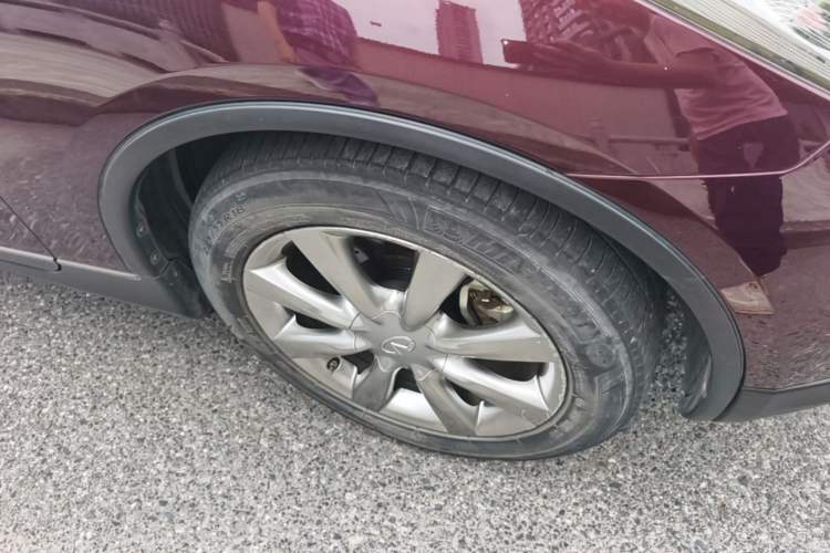 Used Infiniti EX 2010 EX25 Luxury Edition Right Front Wheel Hub
