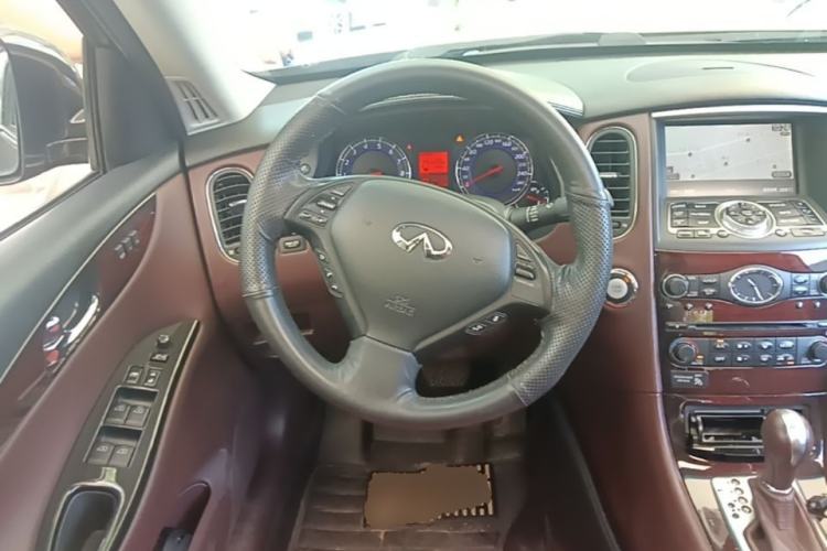 Used Infiniti EX 2010 EX25 Luxury Edition Steering Wheel