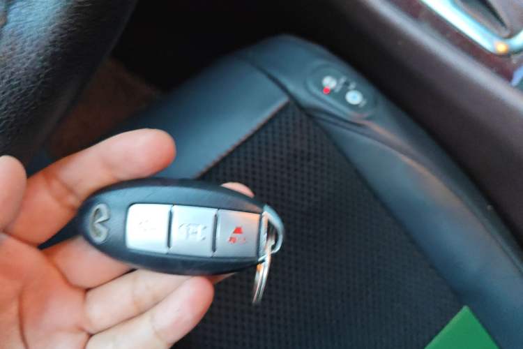 Used Infiniti EX 2010 EX25 Elegant Edition Vehicle Key