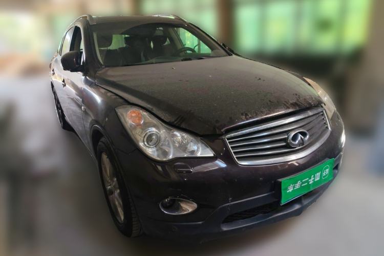 Used Infiniti EX 2010 EX25 Elegant Edition Front Right 45 Deg