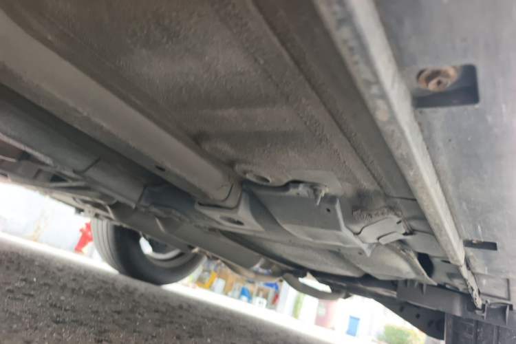 Used Infiniti EX 2010 EX25 Elegant Edition Chassis Rear Left