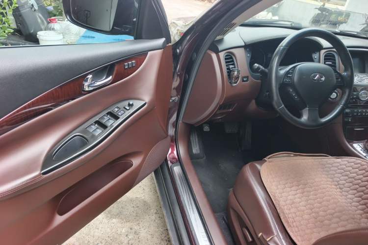 Used Infiniti EX 2010 EX25 Elegant Edition Driver Seat