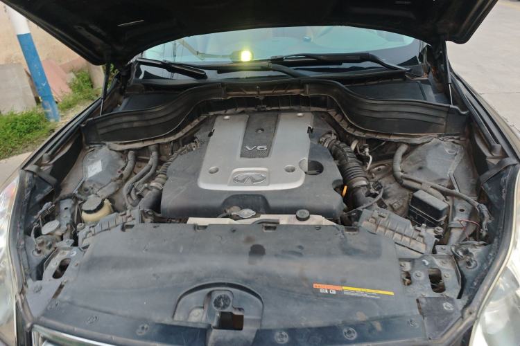 Used Infiniti EX 2010 EX25 Luxury Edition Engine Bay