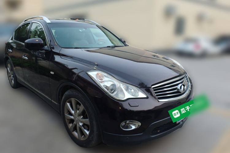 Used Infiniti EX 2010 EX25 Luxury Edition Front Right 45 Deg