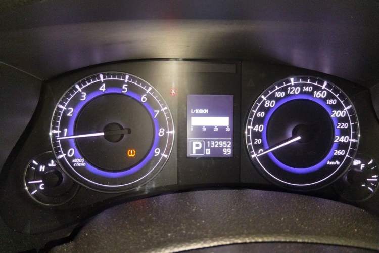 Used Infiniti EX 2010 EX25 Luxury Edition Instrument Cluster