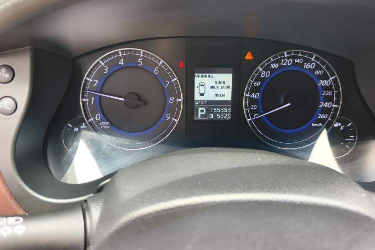 Used Infiniti EX 2010 EX25 Elegant Edition Odometer Close Up