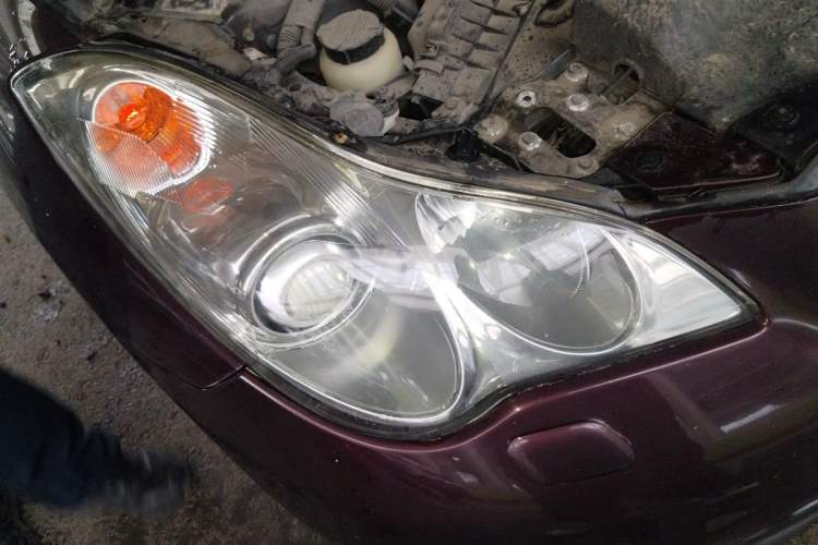 Used Infiniti EX 2010 EX25 Luxury Edition Right Front Headlight