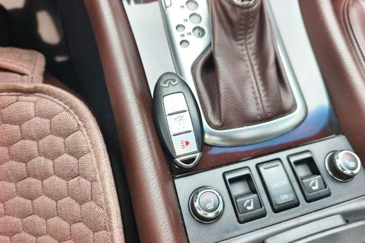 Used Infiniti EX 2010 EX25 Elegant Edition Vehicle Key