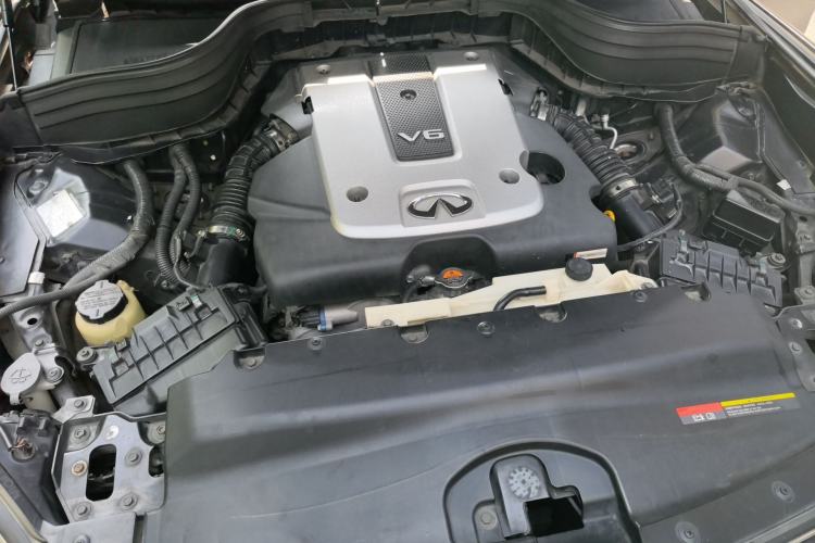 Used Infiniti EX 2011 EX25 Luxury Edition Engine Bay