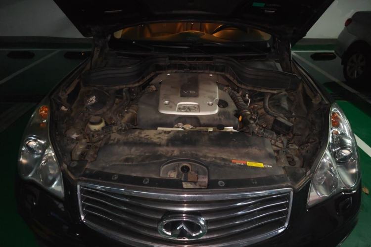 Used Infiniti EX 2011 EX25 Elegant Edition Engine Bay