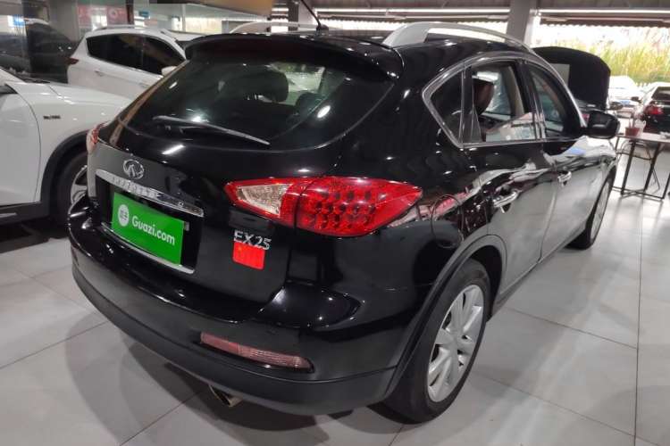 Used Infiniti EX 2011 EX25 Elegant Edition Rear Right 45 Deg