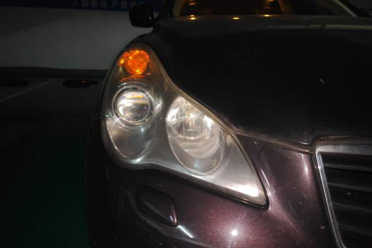 Used Infiniti EX 2011 EX25 Elegant Edition Right Front Headlight