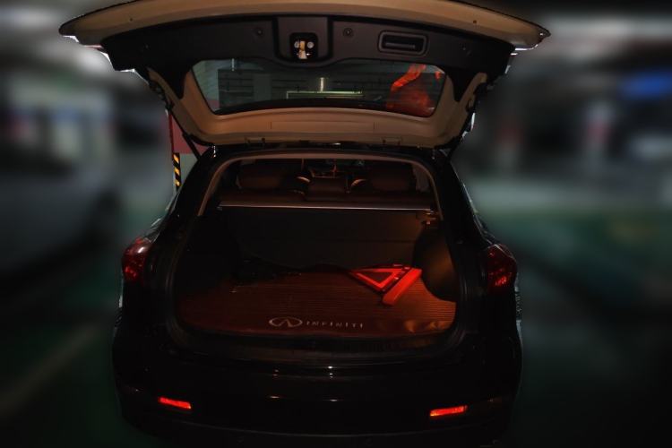 Used Infiniti EX 2011 EX25 Elegant Edition Trunk
