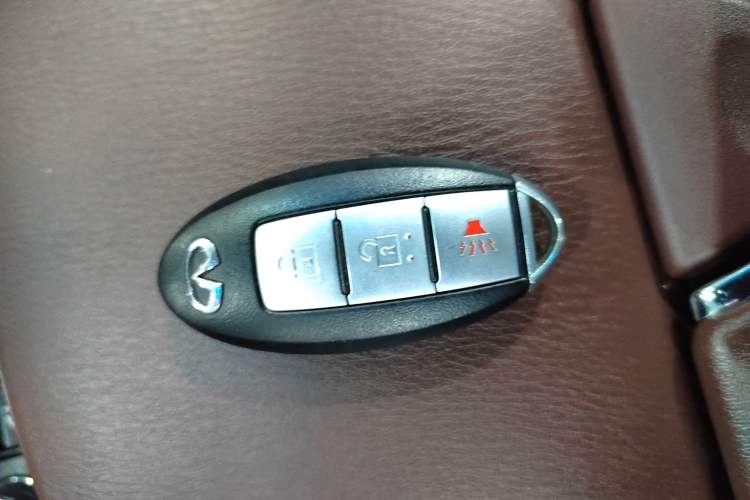 Used Infiniti EX 2011 EX25 Elegant Edition Vehicle Key