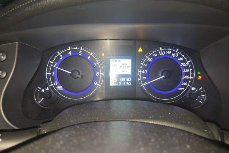 Used Infiniti EX 2011 EX25 Luxury Edition Instrument Cluster