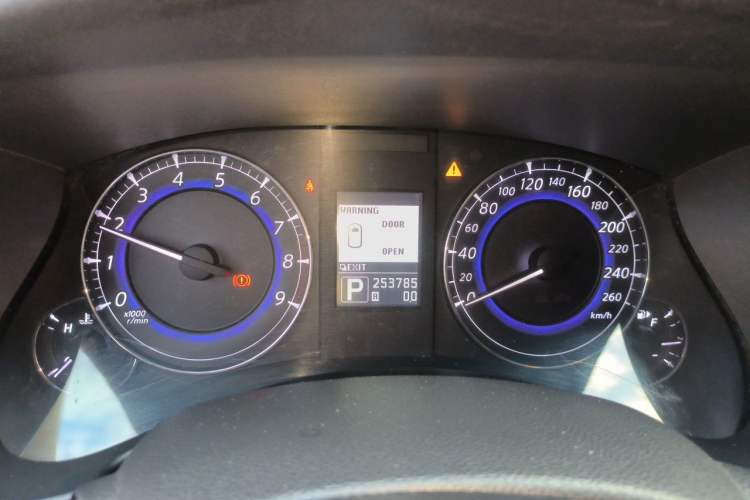 Used Infiniti EX 2011 EX25 Luxury Edition Instrument Cluster