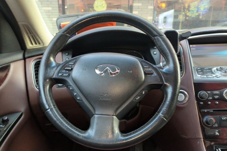 Used Infiniti EX 2011 EX25 Luxury Edition Steering Wheel