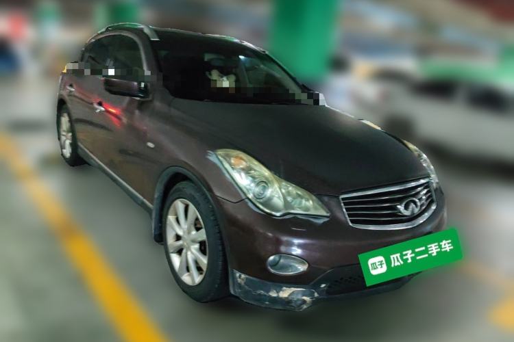 Used Infiniti EX 2011 EX25 Elegant Edition Front Right 45 Deg