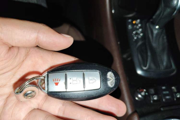 Used Infiniti EX 2011 EX25 Elegant Edition Vehicle Key