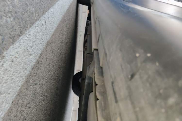 Used Infiniti EX  Chassis Front Left