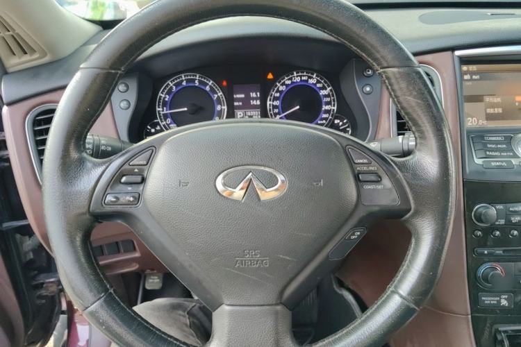 Used Infiniti EX  Steering Wheel