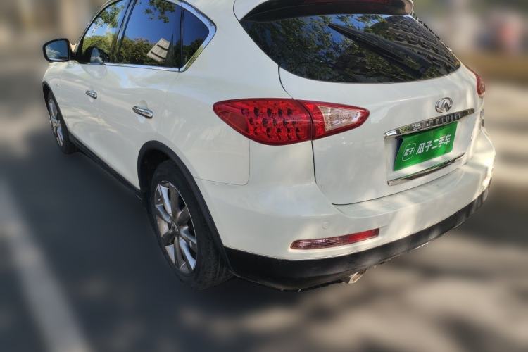 Used Infiniti EX  Rear Left 45 Deg