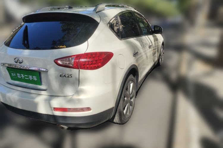 Used Infiniti EX  Rear Right 45 Deg