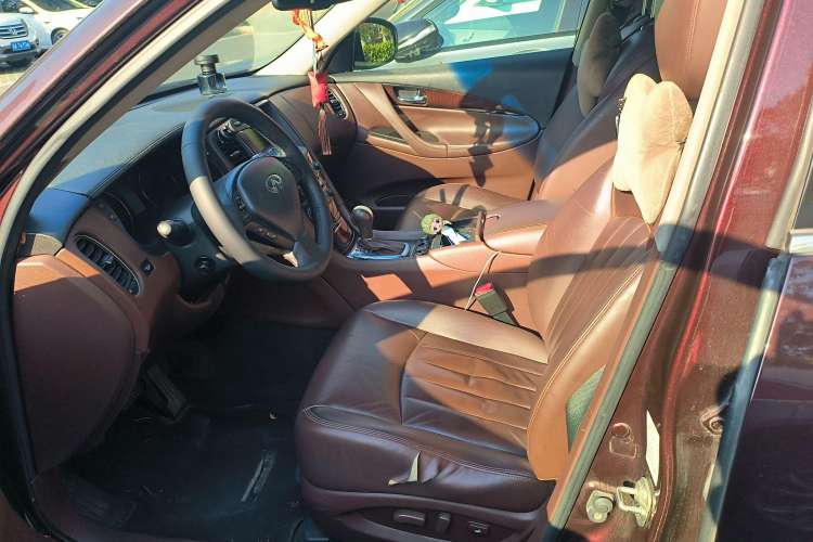 Used Infiniti EX 2011 EX25 Luxury Edition Left Front Seat