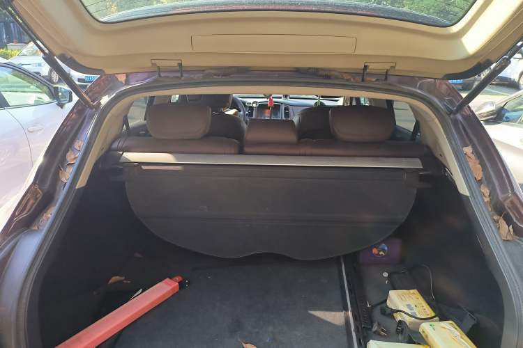 Used Infiniti EX 2011 EX25 Luxury Edition Trunk