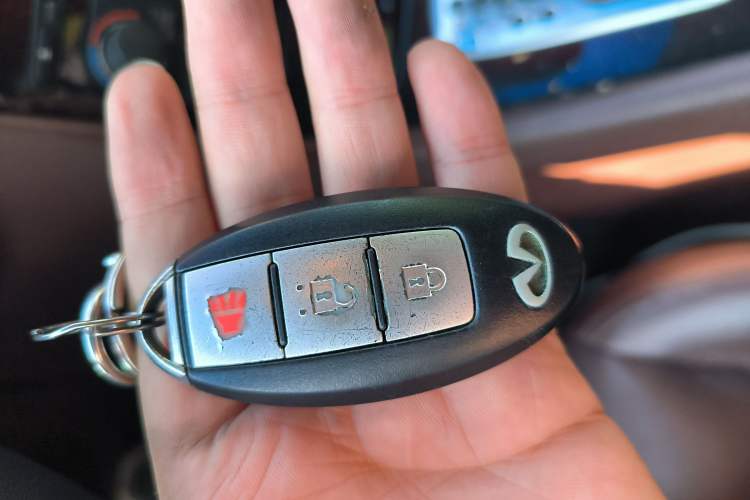 Used Infiniti EX 2011 EX25 Luxury Edition Vehicle Key
