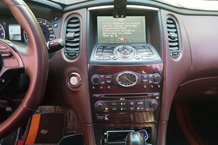 Used Infiniti EX 2011 EX25 Luxury Edition Audio And AC Panel