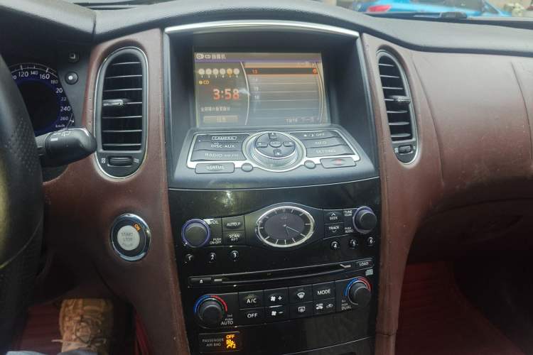 Used Infiniti EX 2011 EX25 Elegant Edition Audio And AC Panel