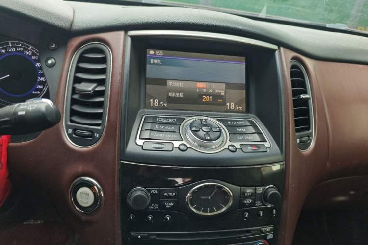 Used Infiniti EX 2011 EX25 Elegant Edition Audio And AC Panel