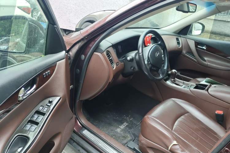 Used Infiniti EX 2011 EX25 Elegant Edition Driver Seat