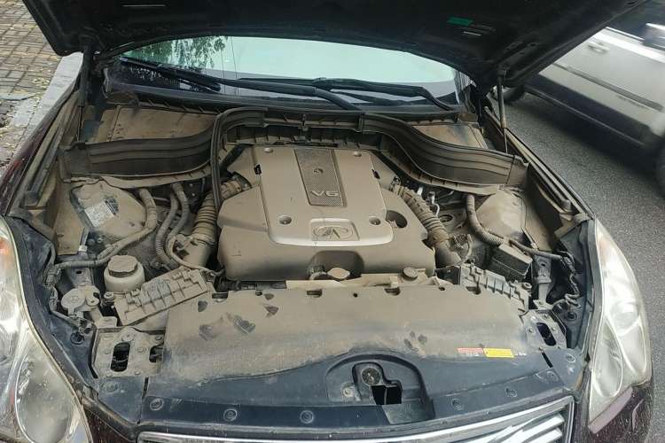 Used Infiniti EX 2011 EX25 Elegant Edition Engine Bay