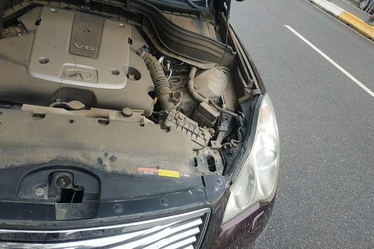 Used Infiniti EX 2011 EX25 Elegant Edition Engine Bay Left
