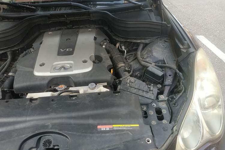 Used Infiniti EX 2011 EX25 Luxury Edition Engine Bay Left