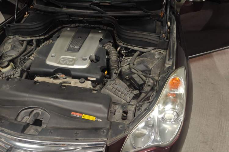 Used Infiniti EX 2011 EX25 Elegant Edition Engine Bay Left