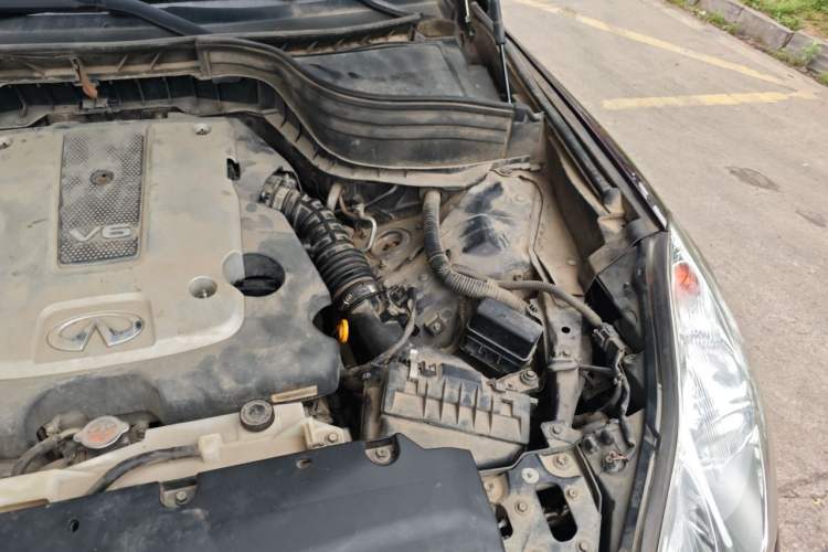 Used Infiniti EX 2011 EX25 Elegant Edition Engine Bay Left